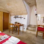 ベッド・アンド・ブレックファスト Borgo San Martino 3*