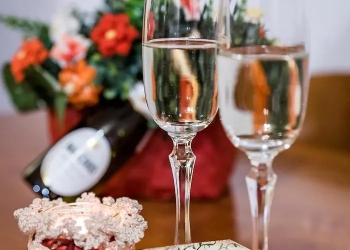 Borgo San Martino 3*