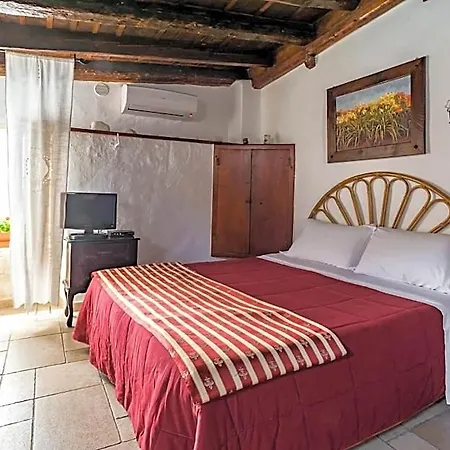 Bed & Breakfast Borgo San Martino 3*