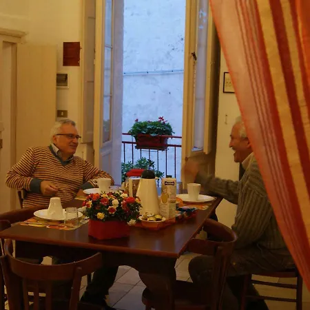 Borgo San Martino 3* مونوبولي