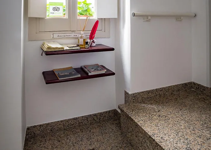 Borgo San Martino Bed & Breakfast 3*